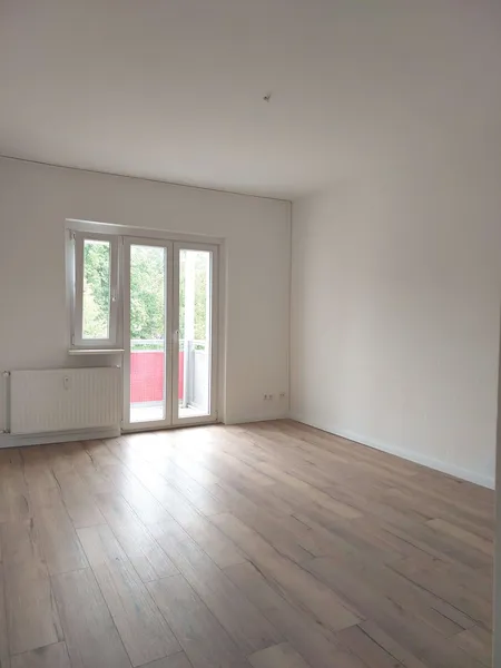 Renovierte 2-Zimmer-WE Alt-Neubau mit Balkon in Rudow! Mindestmietzeit 3 Jahre! — photo 1